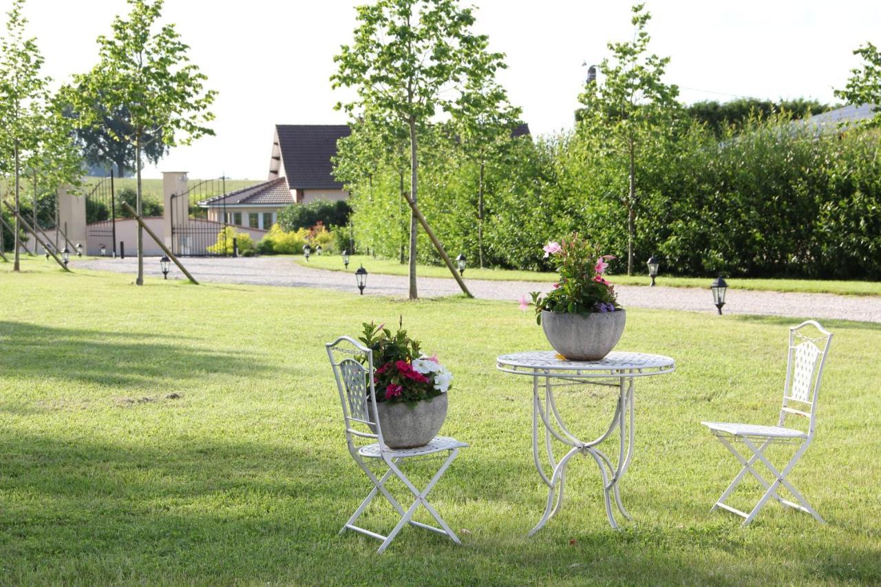 Brugny-Vaudancourt Le Manoir Des Aromes酒店 外观 照片